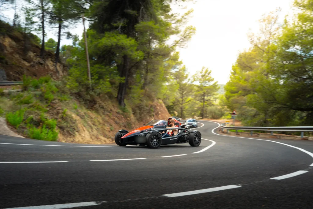 Ariel Atom en horquilla en la ruta RX03 El Santuario de Road Experience, ruta en coche deportivo por Alicante